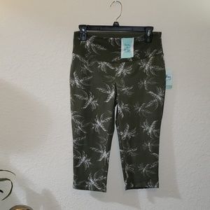 Coral Bay Energy green & white tree patterned pants